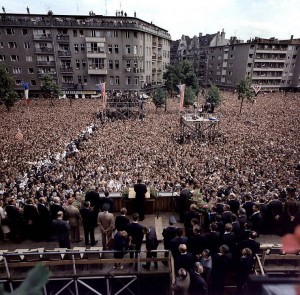 Выступление Джона Кеннеди перед Шёнебергской ратушей