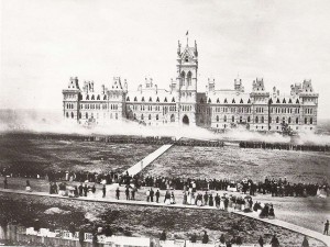 В Оттаве сгорел Парламентский холм