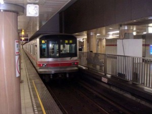 Газовая атака в метро Токио с применением зарина