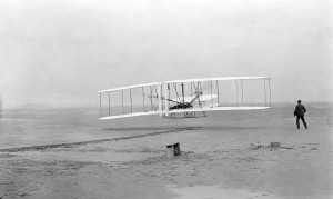 Первый в истории полёт самолёта