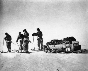 Антарктическая экспедиция отправилась к Южному полюсу Земли