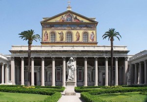 В Риме сгорела древняя базилика Святого Павла