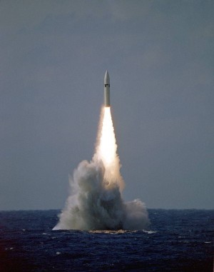 Успешные испытания баллистической ракеты «Поларис»