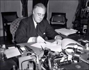 Франклин Рузвельт распространил на СССР действие закона о ленд-лизе