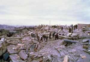 Землетрясение разрушило город Спитак